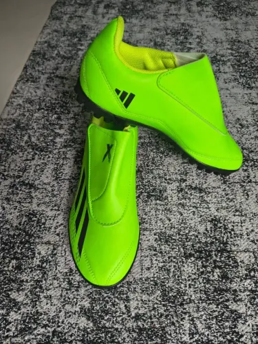 Chuteira Adidas infantil Original 