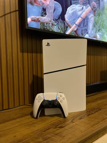 PlayStation 5 Digital 825gb 4 meses de uso