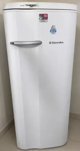 Geladeira Electrolux