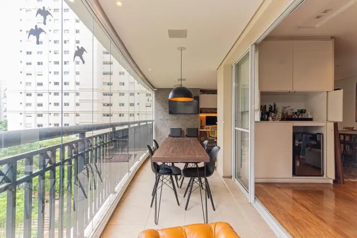 Imóvel para venda em condomínio clube, possui 178 m² com 3 quartos no Brooklin!!