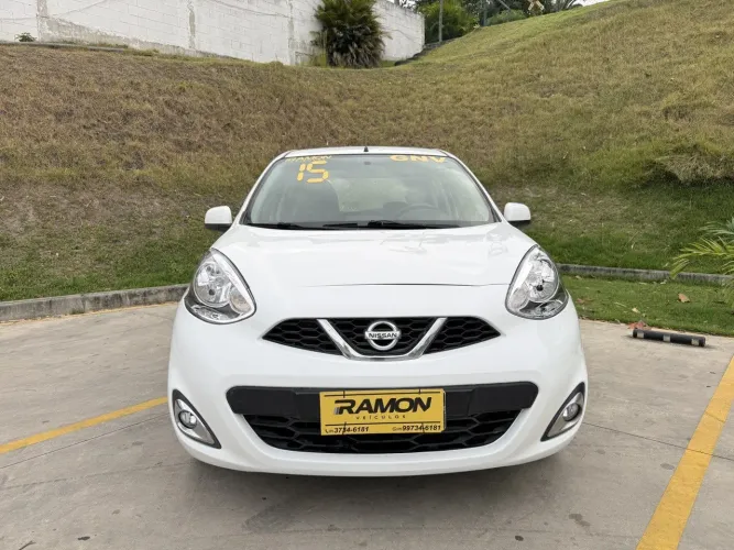 Nissan March SV 1.6 16V Flex Fuel 2015