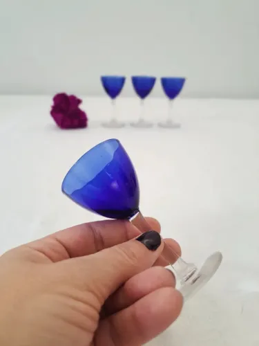 4 Taças Vintage para Licor em vidro Azul-Cobalto<br>