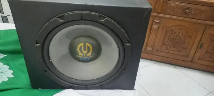 Subwoofer pionner