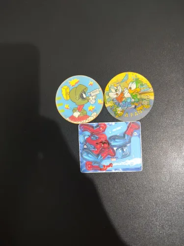 Montavel Marvel + tazo looney tunes e tiny toon - Elma chips 