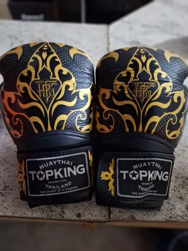 Vendo luva muay thai Top King original 