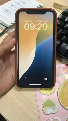iphone xr 64gb