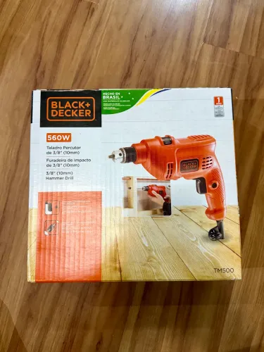 Furadeira de Impacto (220v) Black Decker 560W TM500 - Nova na Caixa!