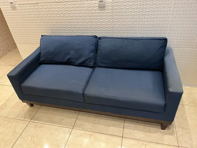 Sofá 2 lugares