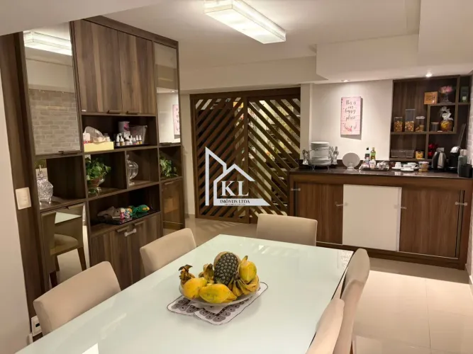 Belissimo Apto - 21º Andar - 3 quartos ( 2suites ) - 2 vagas em Tirol