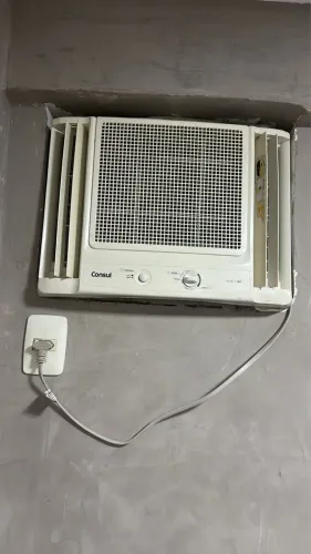 Vendo 3 ar-condicionados por 1100,00