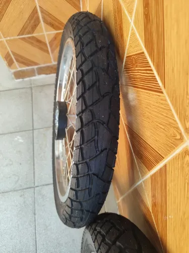 Jogo de rodas + pneu Levorin zero km original crosser 150