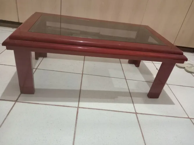 Mesa de centro de madeira