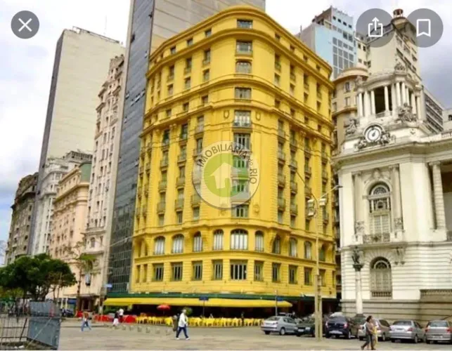 Sala Comercial de Alto Padrão no Centro do Rio de Janeiro - 2 salas, 1 banheiro, 52m² - Ve