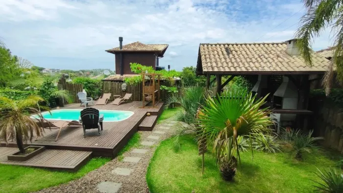 Oportunidade: Pousada à venda em Imbituba-SC, Ibiraquera, 1 sala, 1 banheiro, 190m² de áre