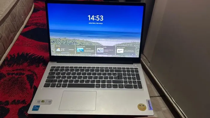 Notebook Lenovo 