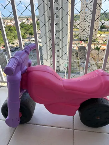 Moto menina