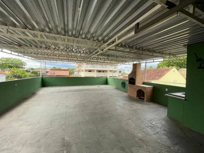 Casa 96 m² com 3 dormitórios à venda por R$ 600.000 - Vila Valqueire - Rio de Janeiro/RJ
