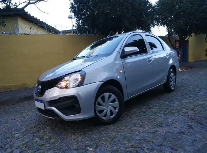 Toyota Etios X Sedan 1.5 Flex 16V 4P Mec. 2020