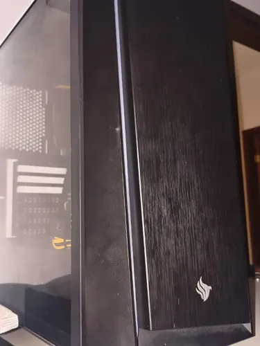 Gabinete Pichau Dragoon R LED RGB / Fonte Pichau Nidus 500w / Placa Mãe B550M Aorus Elite