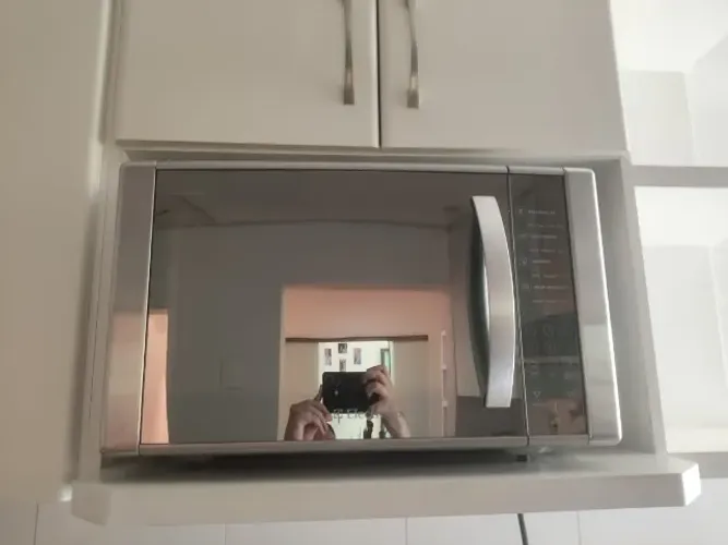 Micro-ondas Electrolux Inox Espelhado- Excelente Estado