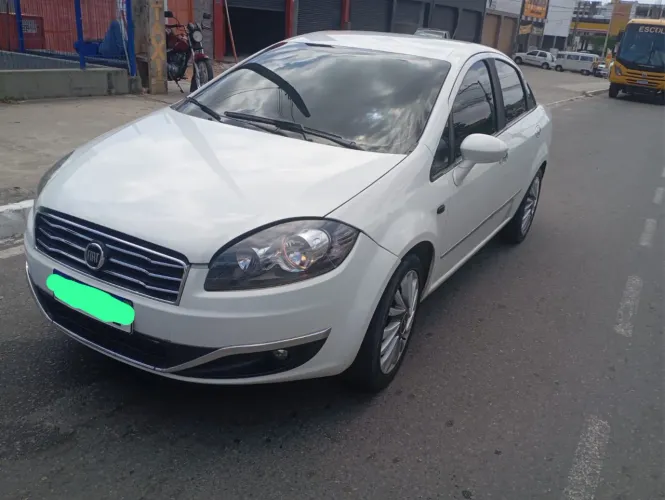 Fiat Linea Absolute 1.9/1.8 Flex Dualogic 4P 2016