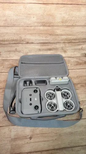 DJI Neo com combo completo