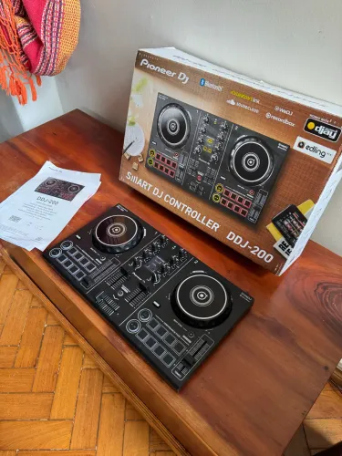 Controladora Pioneer DDJ-200 Bluetooth 