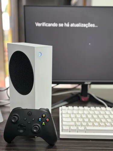 XBOX SÉRIE S + MONITOR 200hz Acer