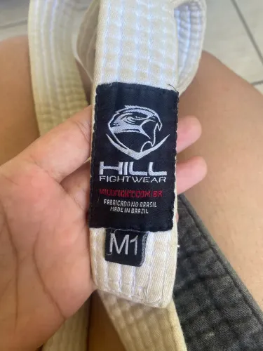 Faixa de jiu-jítsu branca M1
