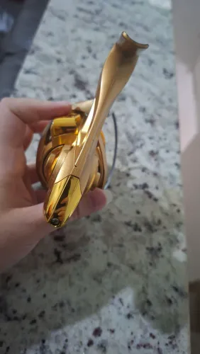 Molinete de Pesca Dourado 6+1 Rolamentos - Para Conserto ou retirada de peças