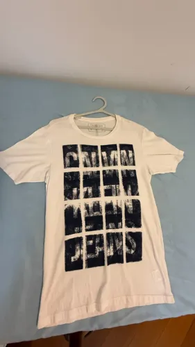 Camisa Branca com estampa Calvin Klein 14