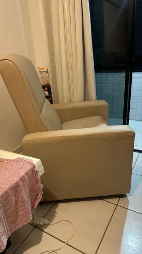 Poltrona inclinável