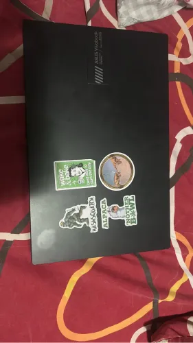 Asus vivobook 15