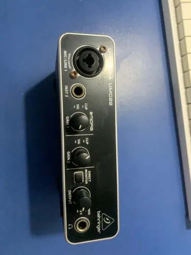 Interface de Áudio Beringher