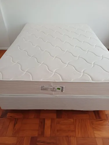 Cama box de casal Attractive Umaflex 