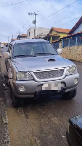 Mitsubishi L200 GLS 2.5 4X4 CD Diesel 2005