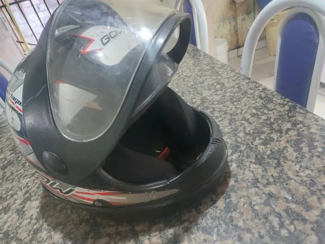 Capacete bom