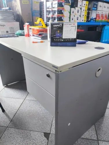 mesa de escritorio