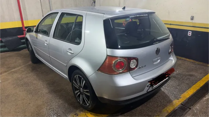 Volkswagen Golf 1.6 MI Total Flex 8V 4P 2010