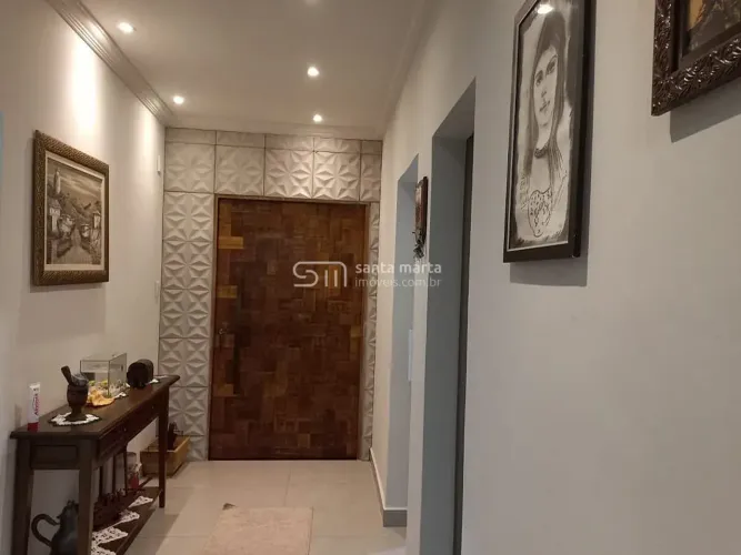 CASA COM PISCINA VILA ZÉLIA LORENA SP