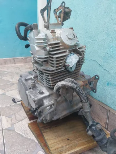 Motor Fazer 250 com baixa na documentação- frete a combinar