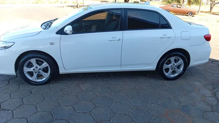 Toyota Corolla XEI 2.0 Flex 16V Aut. 2014