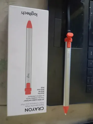 Logitech crayon