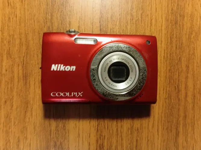 Câmera Nikon Coolpix S2500