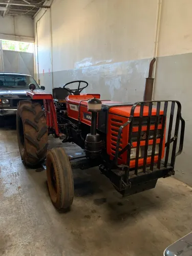 Trator Agrale 4300 ano 2002