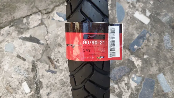 Pneu aro 21 90/90 Iratires