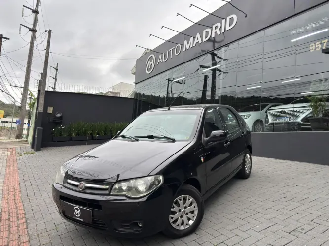 Fiat Palio 1.0 Economy Fire Flex 8V 4P 2014