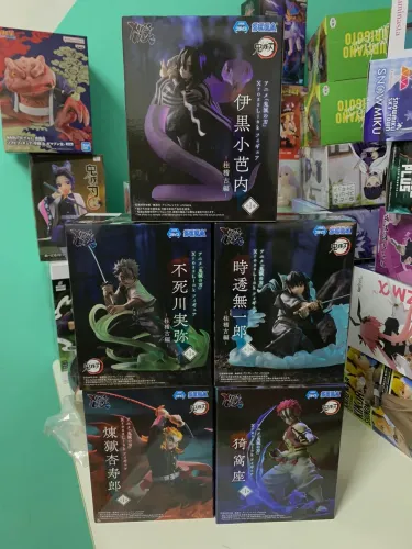 Kit 5 figures Demon Slayer - RESERVADO