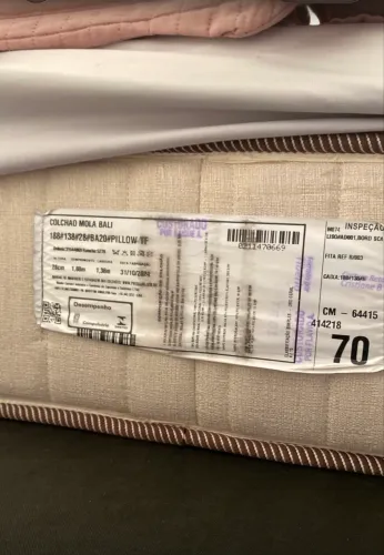 Vendo cama de casal