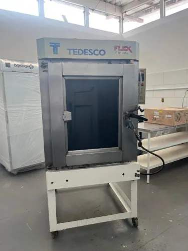 Vende-se forno